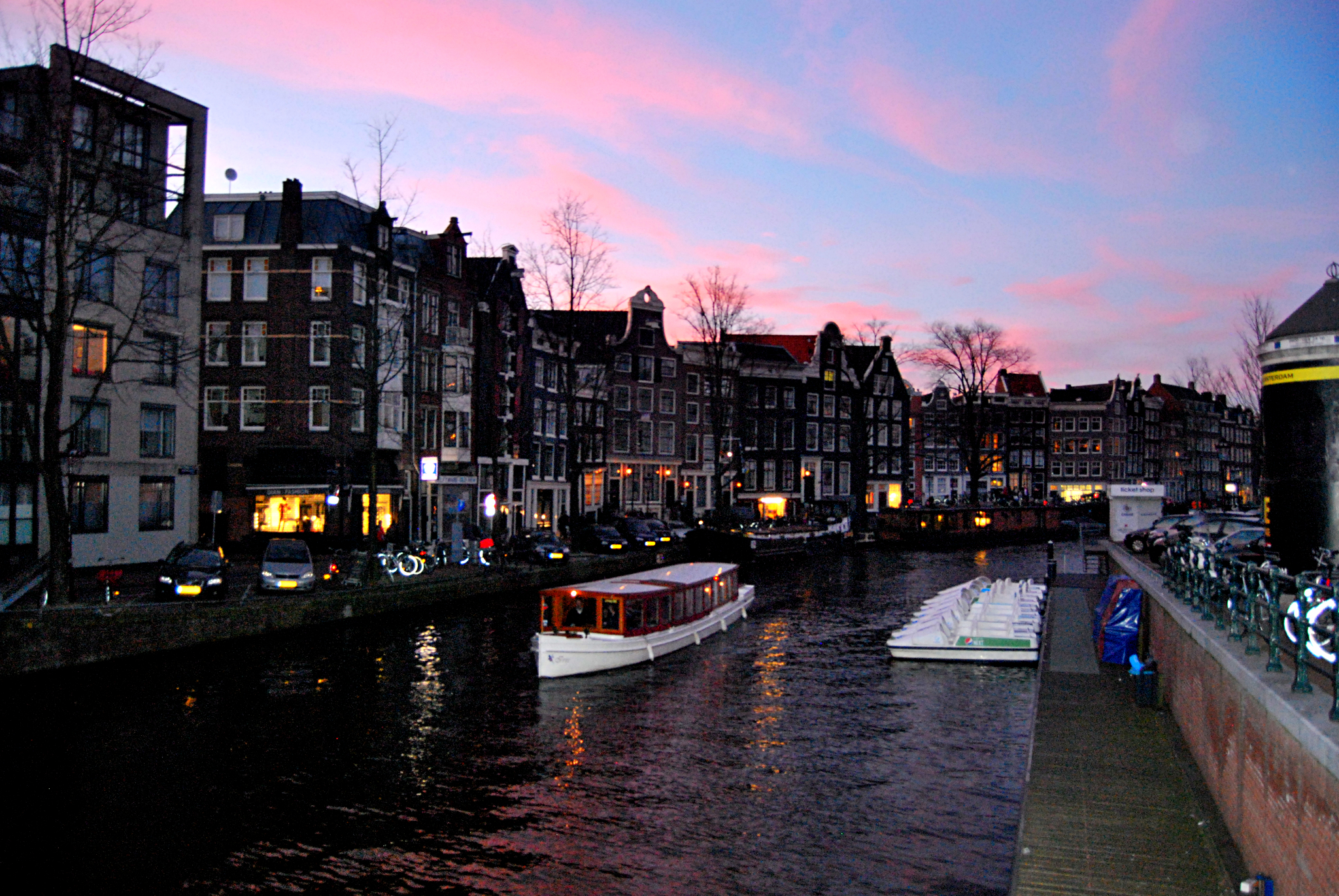 Amsterdam personals ˙·٠Diamonds is a Iranian woman/girl in Amsterdam, North Holland Netherlands